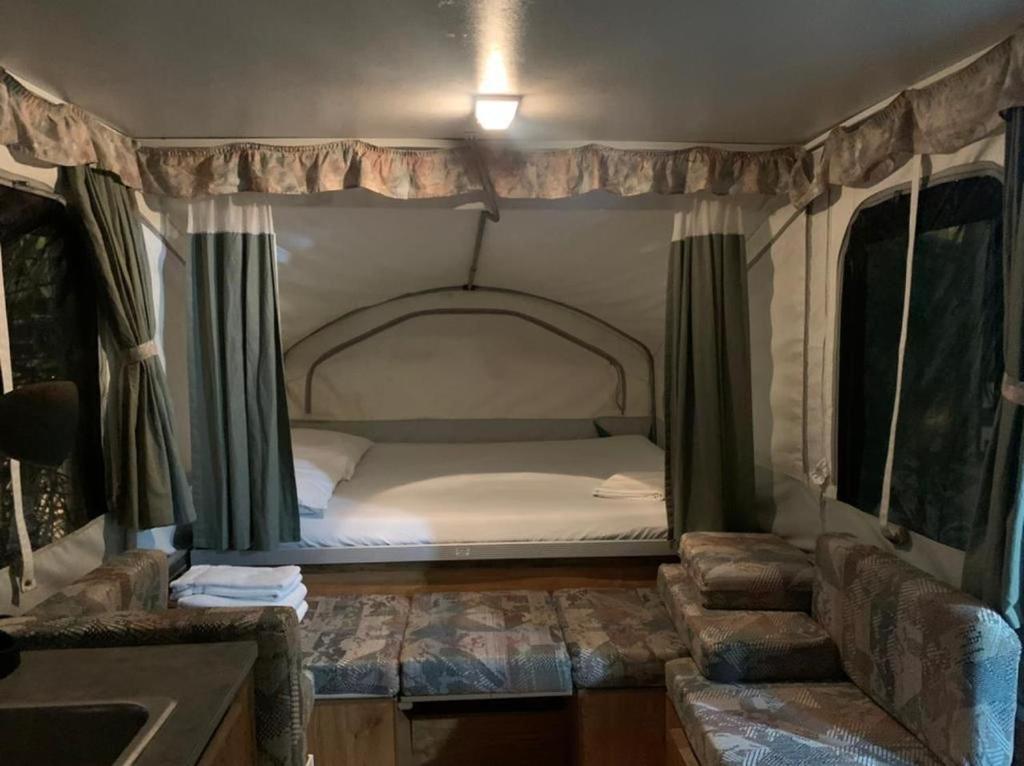 Hotel Mal Pais Surf Camp Playa Santa Teresa  Zewnętrze zdjęcie