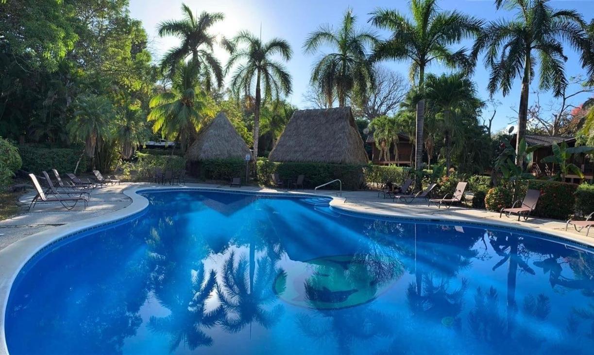 Hotel Mal Pais Surf Camp Playa Santa Teresa  Zewnętrze zdjęcie