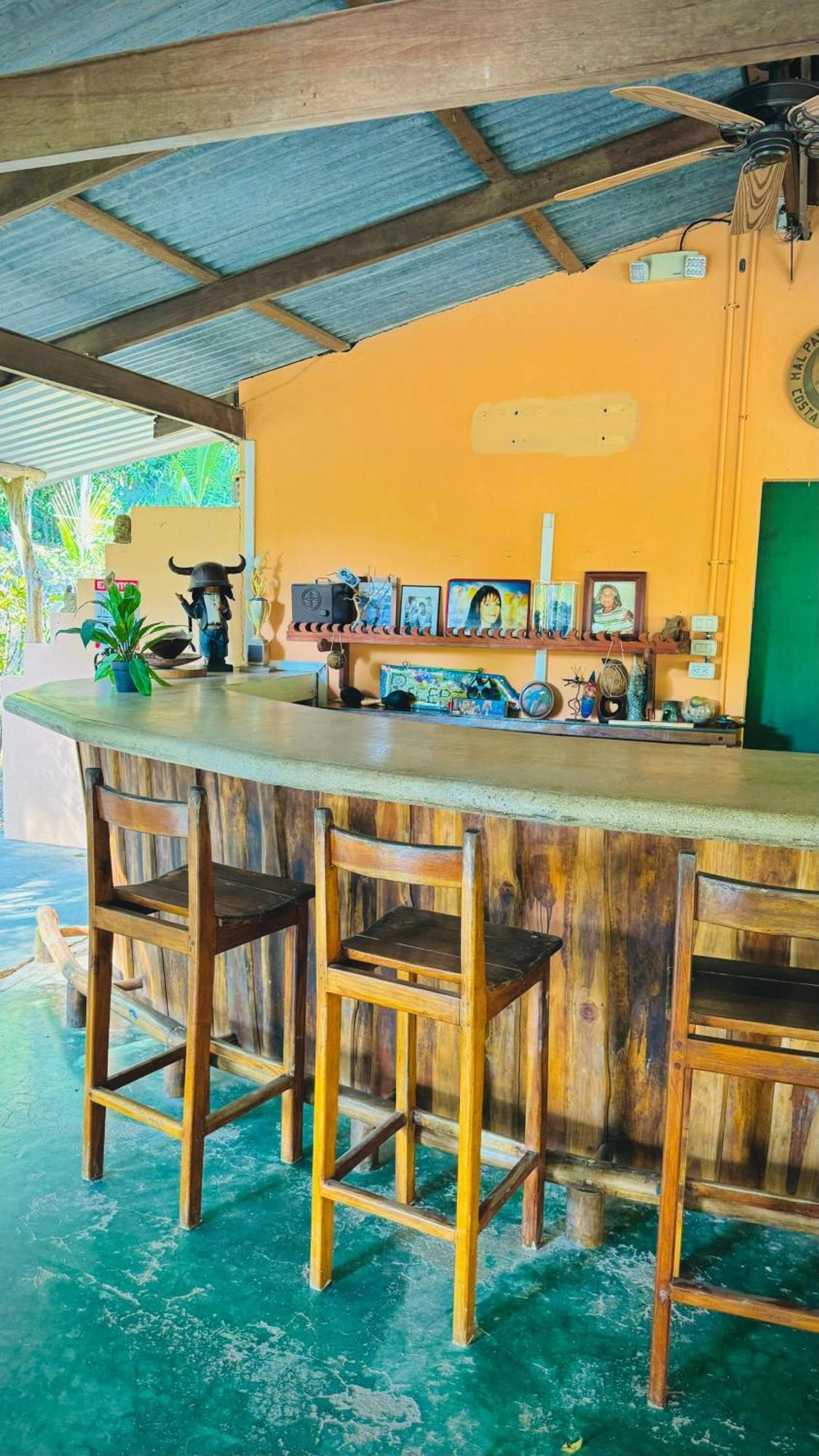 Hotel Mal Pais Surf Camp Playa Santa Teresa  Zewnętrze zdjęcie