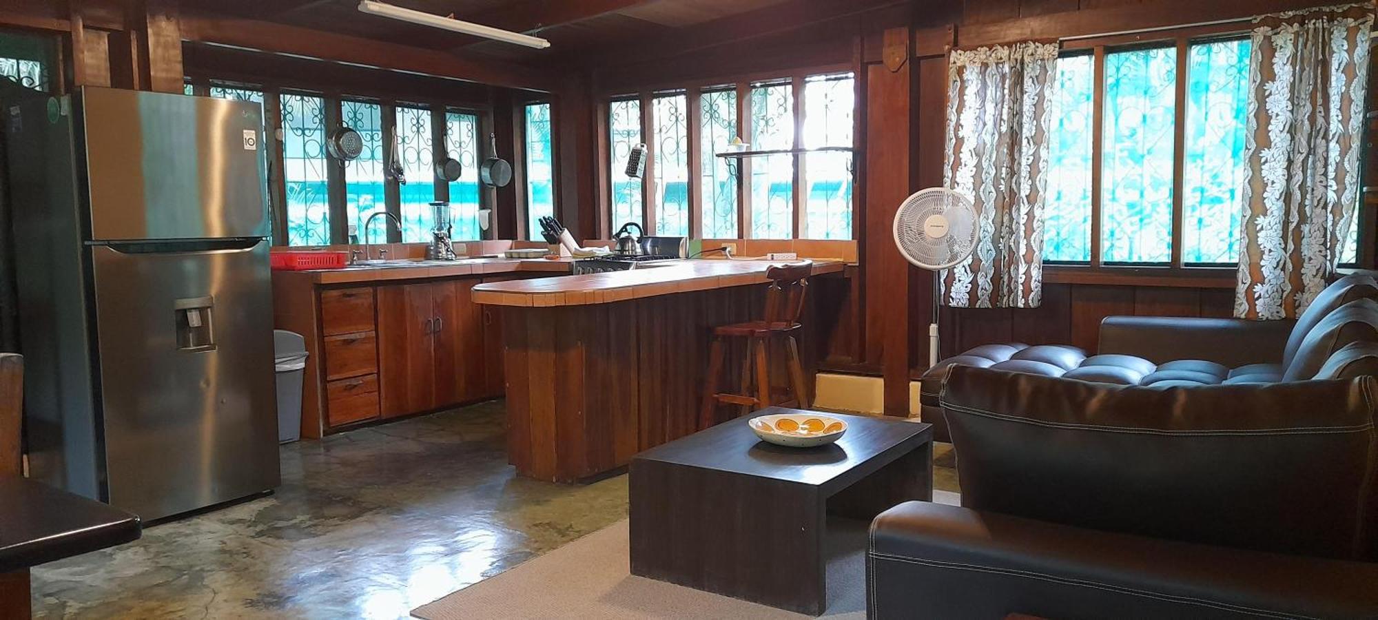 Hotel Mal Pais Surf Camp Playa Santa Teresa  Zewnętrze zdjęcie